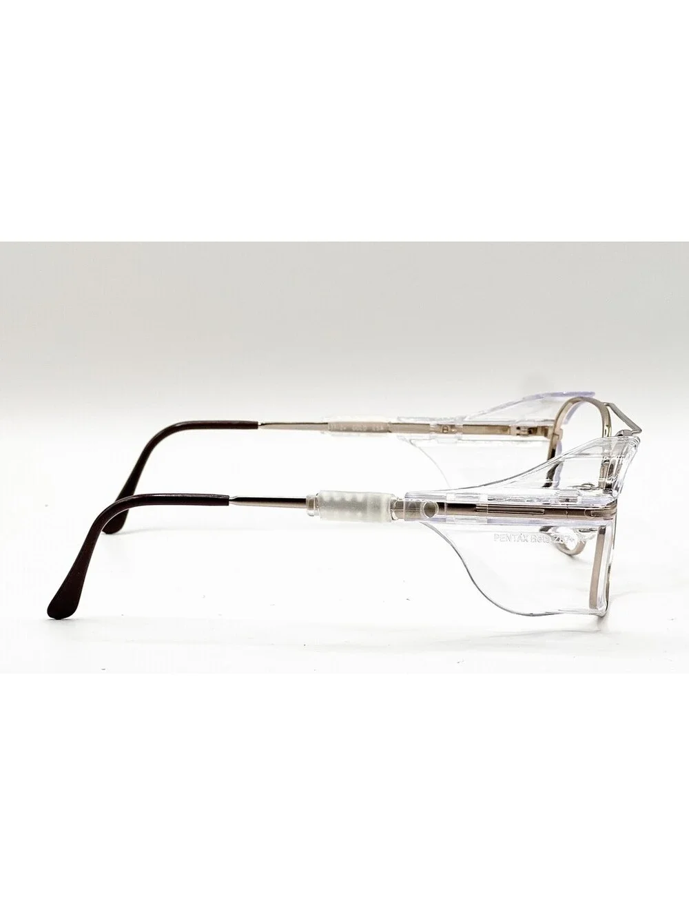 Pentax Z87-2+ Gold Oval Authentic Eyeglass Frames 60-18-145